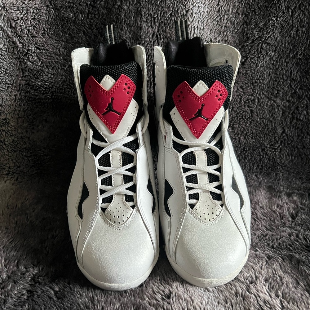 Jordan True Flight